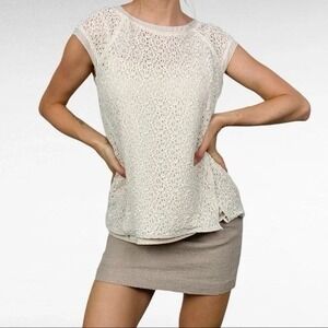 Pixley Nude Pink Floral Lace Textured Knit Cap Sleeve Lined Blouse Small Feminie